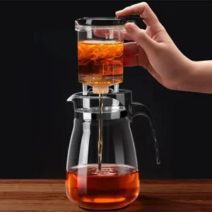 Süzgeçli Cam Sürahi 900 ml – Kapaklı Detoks, Su ve Limonata Sürahisi